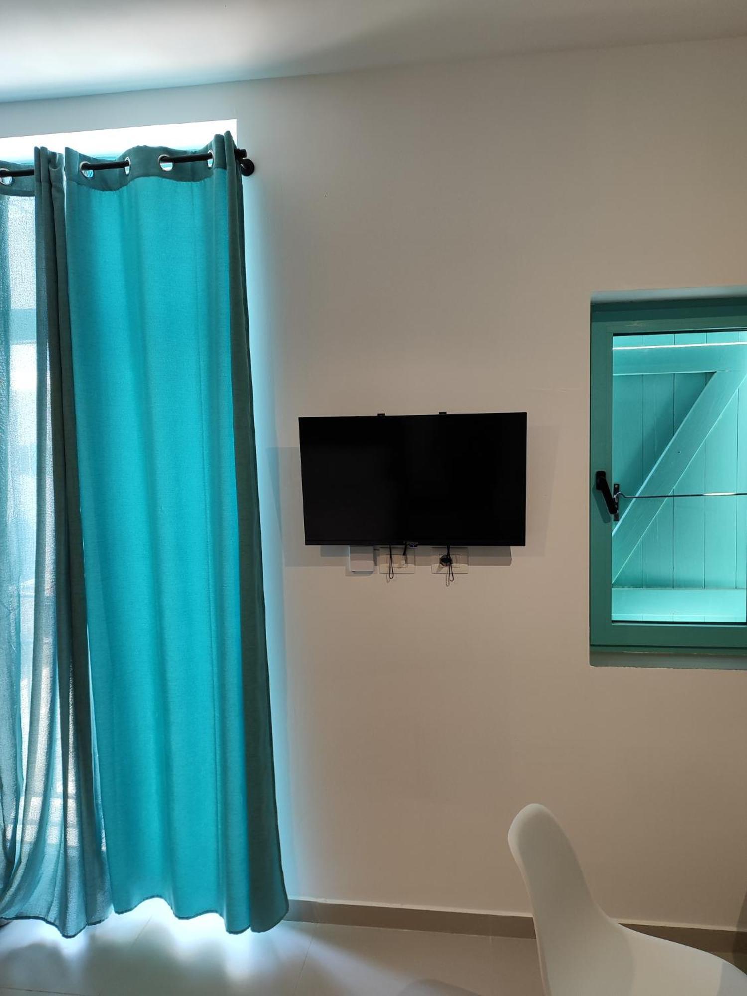 Melina Apartahotel *